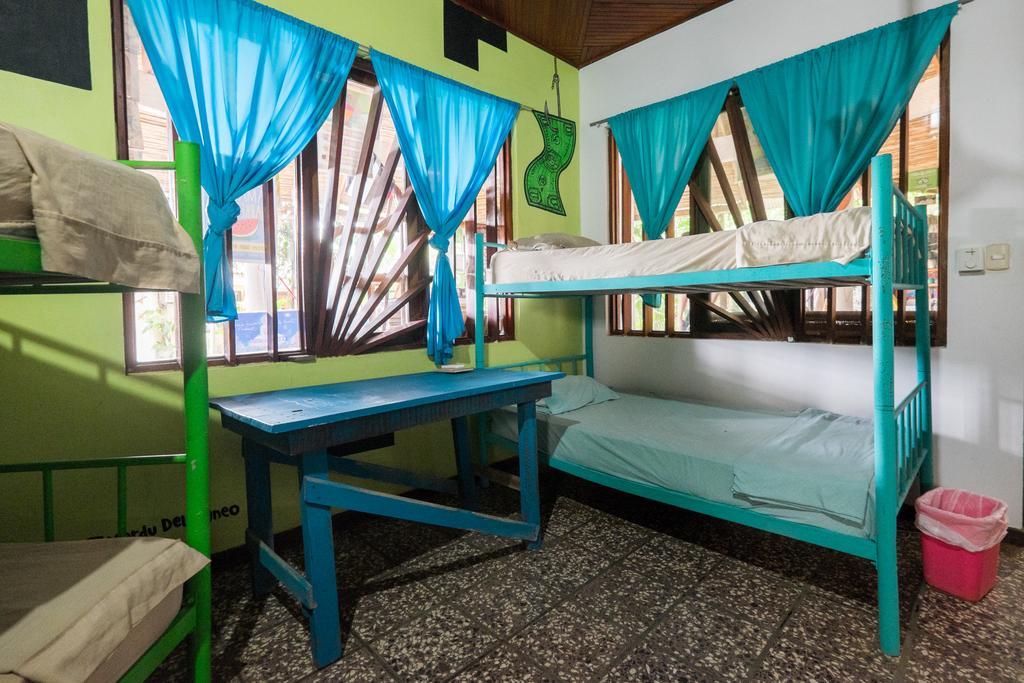 Pura Vida Hostel Tamarindo Bagian luar foto